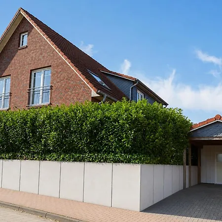 Has & Igel - Maerchenhaft In Bis 10 Personen - 4 Schlafzimmer - Terrasse - 140 Qm - 2 Parkplaetze Unterm Carport *